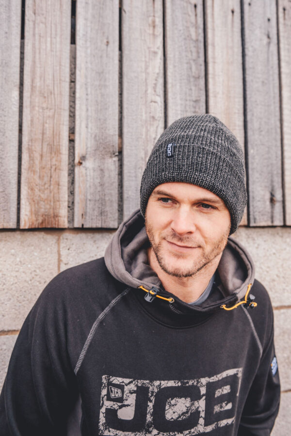 JCB D+ZB Beanie Hat - Afbeelding 2